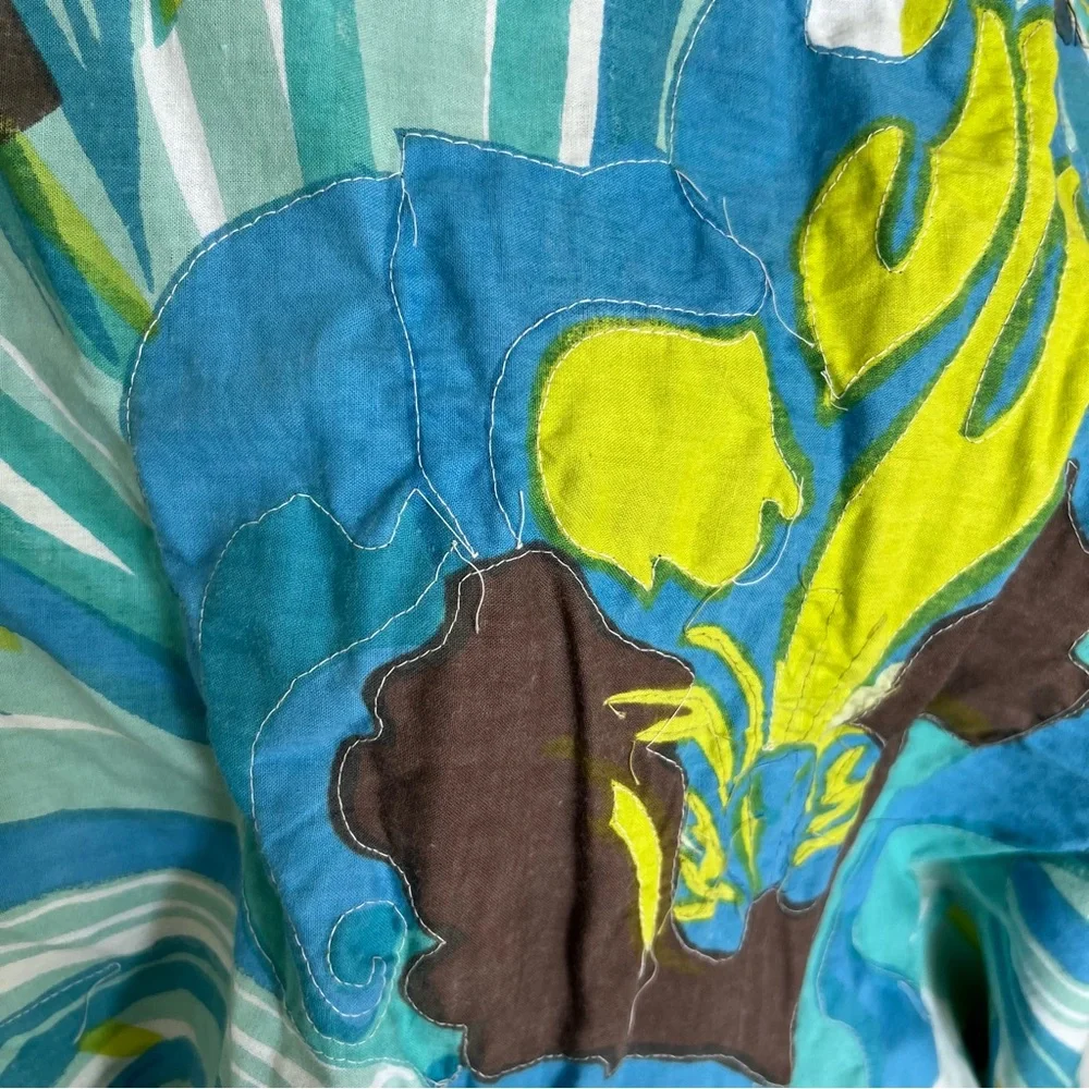 🦚 Vintage Bebe Vintage Flared Sequined Blue & Green Peacock Skirt Size Medium - Picture 7 of 7